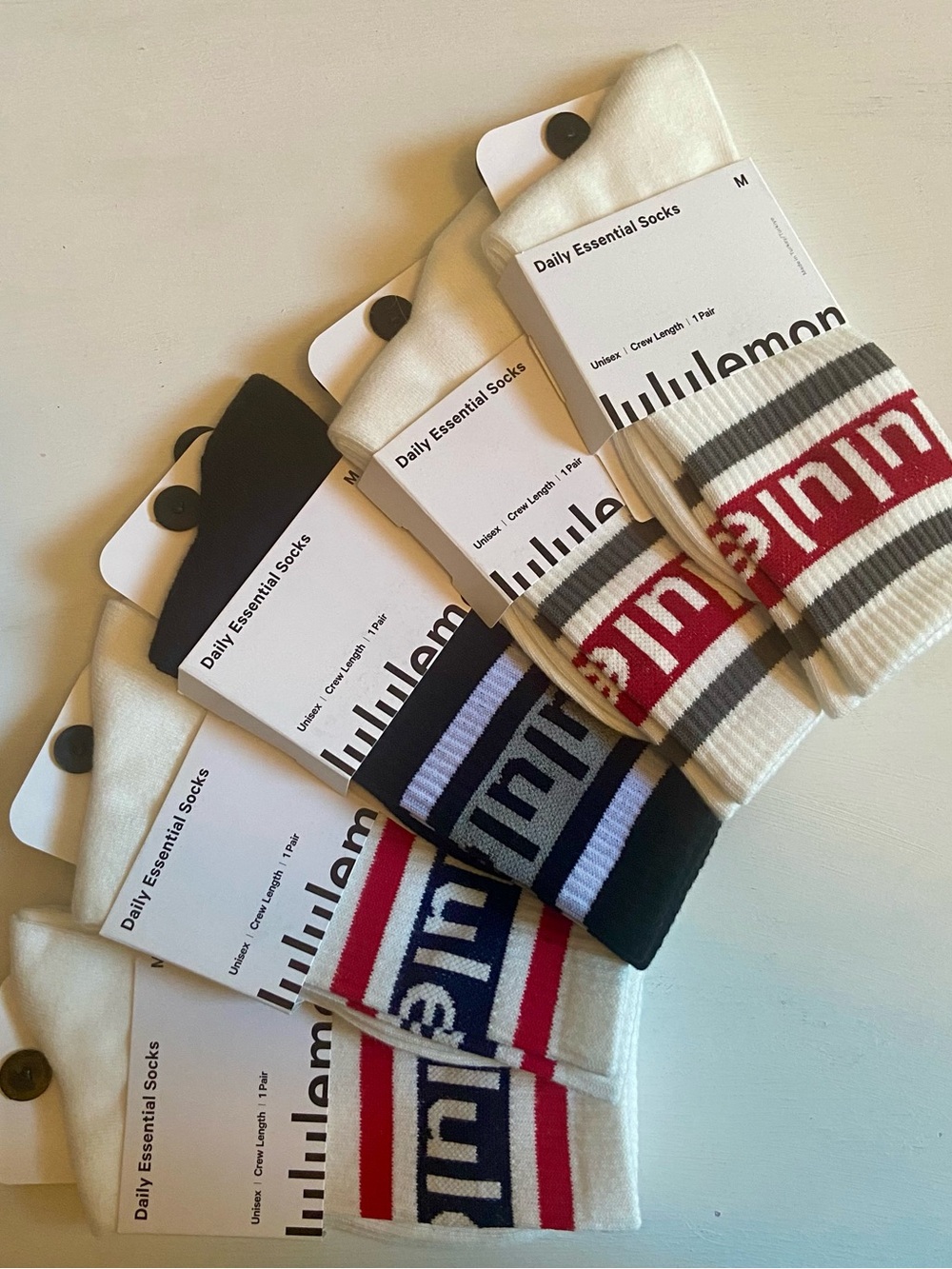 NWT lululemon athletica Daily Essential Crew Socks 5 Pairs